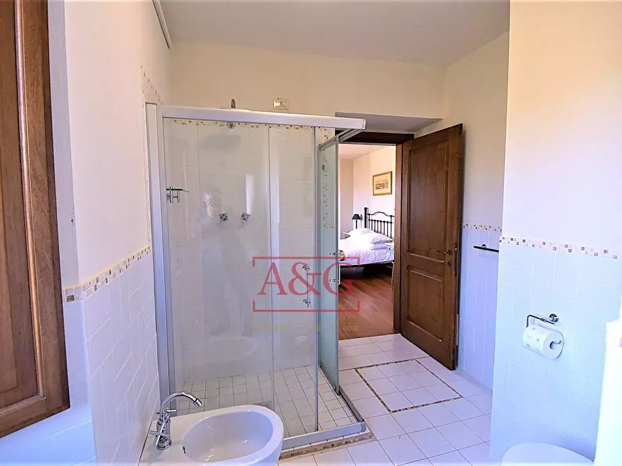 Immagine 46 di Rustico / casale in vendita  in VILLA CACCIANEBBIA a Amandola