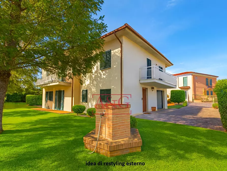 Immagine 3 di Villa in vendita  in Località Villa Rustici a Amandola