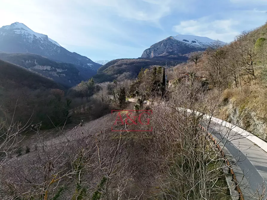 Immagine 45 di Appartamento in vendita  in Località Campodarte 22 a Montefortino