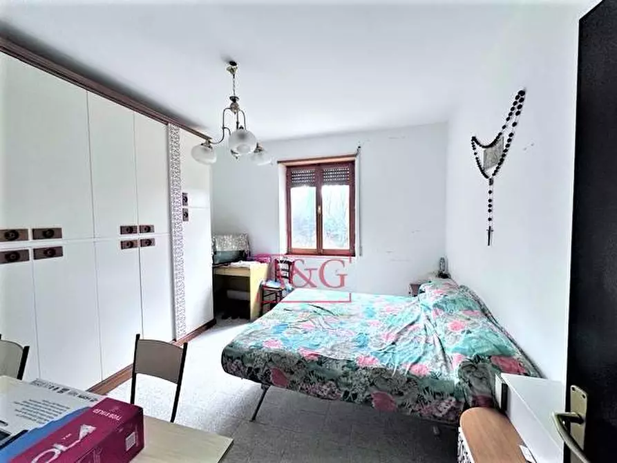 Immagine 6 di Appartamento in vendita  in villa verri a Amandola