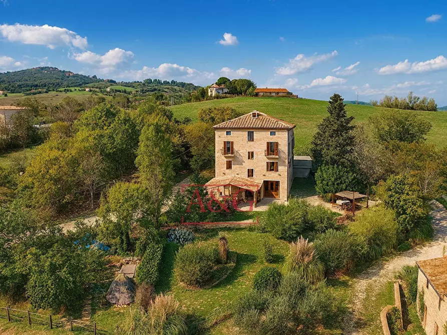 Immagine 1 di Rustico / casale in vendita  in Contrada Biordi 3 a Penna San Giovanni