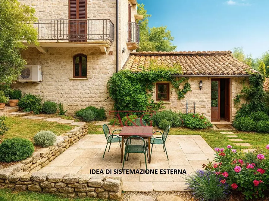 Immagine 5 di Rustico / casale in vendita  in Contrada Biordi 3 a Penna San Giovanni