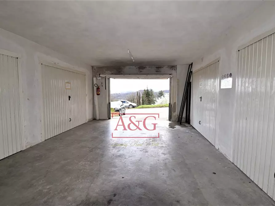 Immagine 25 di Appartamento in vendita  in Via G. Puccini 12 a Sarnano