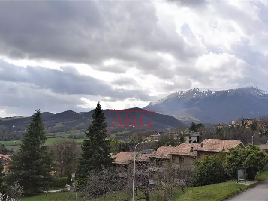 Immagine 21 di Appartamento in vendita  in Via G. Puccini 12 a Sarnano