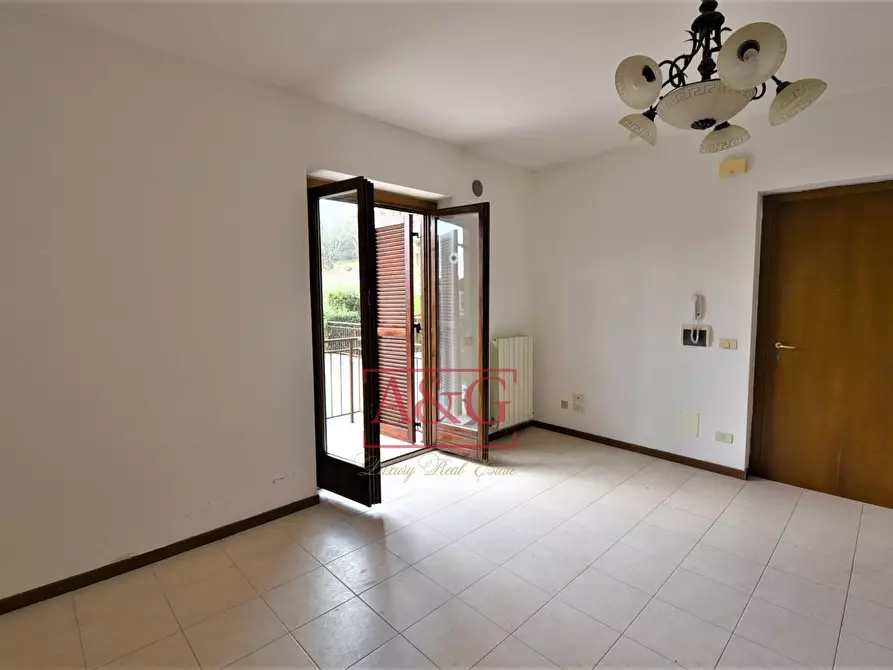 Immagine 6 di Appartamento in vendita  in Via G. Puccini 12 a Sarnano