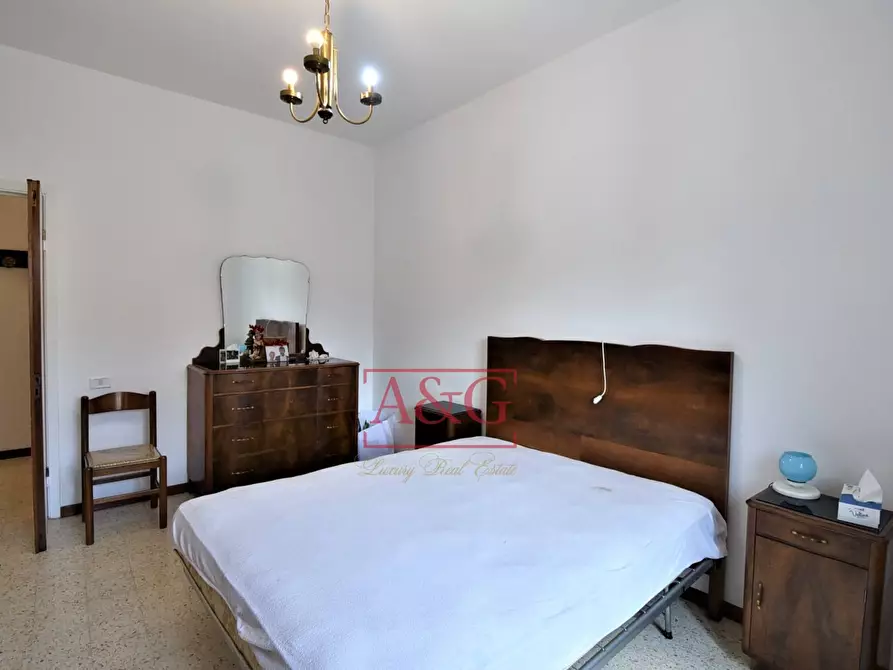 Immagine 9 di Appartamento in vendita  in Borgo Garibaldi 95 a Sarnano