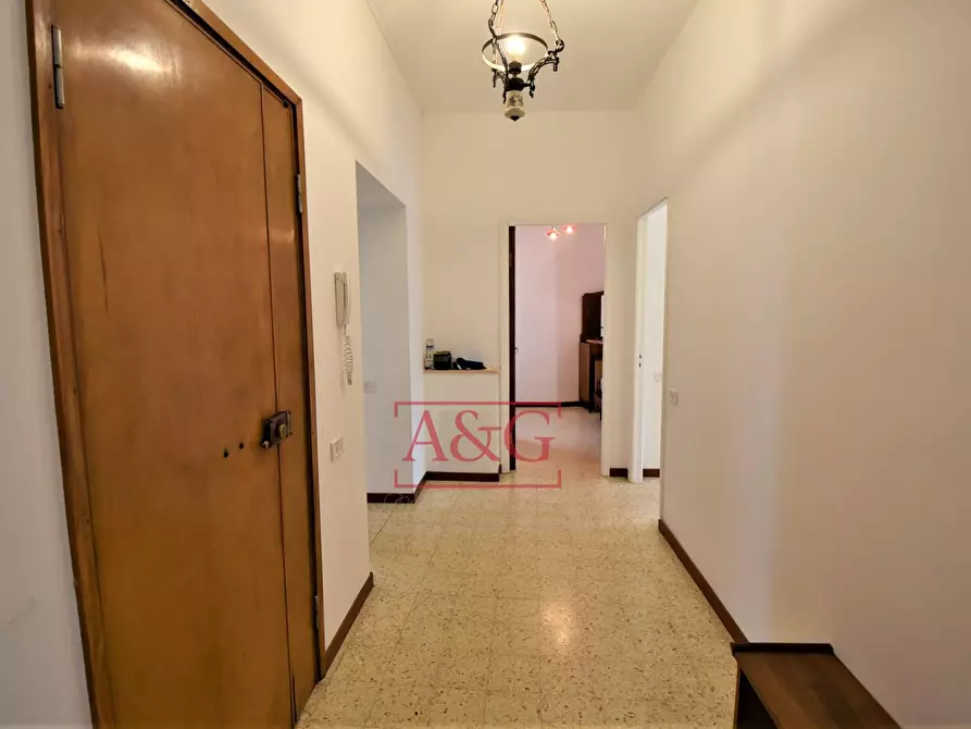 Immagine 14 di Appartamento in vendita  in Borgo Garibaldi 95 a Sarnano