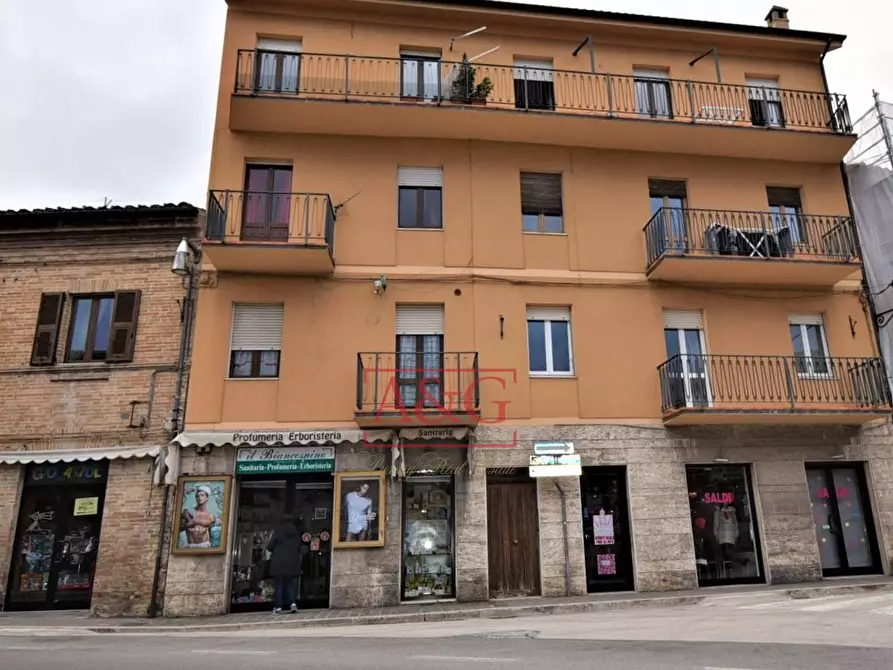 Immagine 17 di Appartamento in vendita  in Borgo Garibaldi 95 a Sarnano