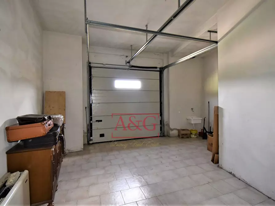 Immagine 27 di Appartamento in vendita  in via Angelo Biondi 2 a Amandola