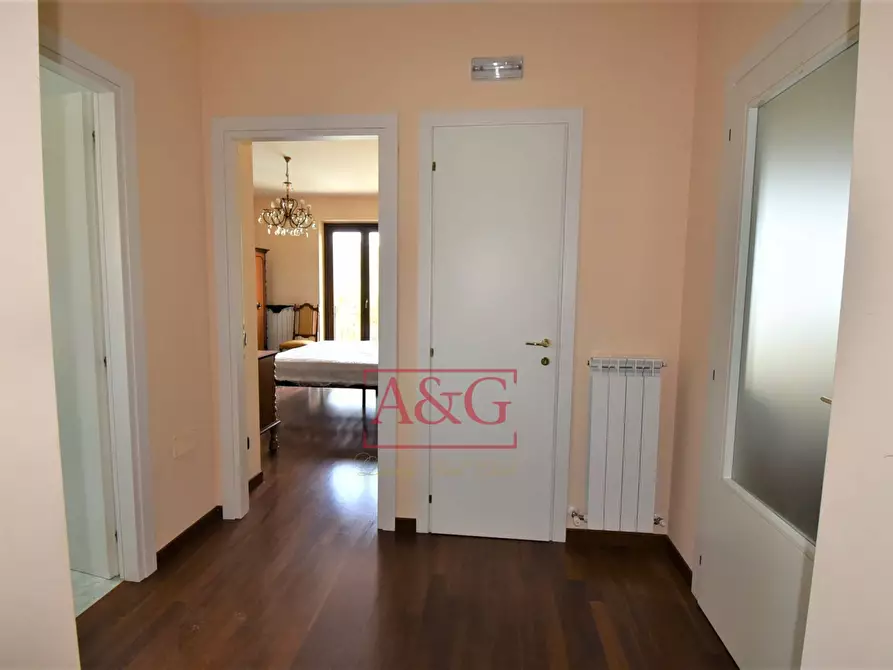 Immagine 11 di Appartamento in vendita  in via Angelo Biondi 2 a Amandola