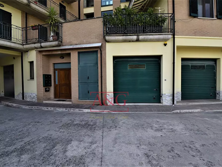 Immagine 29 di Appartamento in vendita  in via Angelo Biondi 2 a Amandola