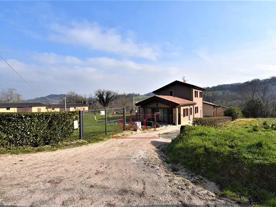 Immagine 29 di Rustico / casale in vendita  in Contrada Morico 73 a San Ginesio