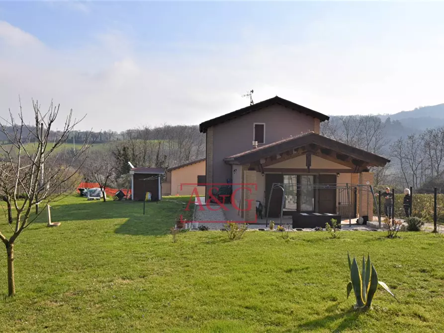 Immagine 2 di Rustico / casale in vendita  in Contrada Morico 73 a San Ginesio