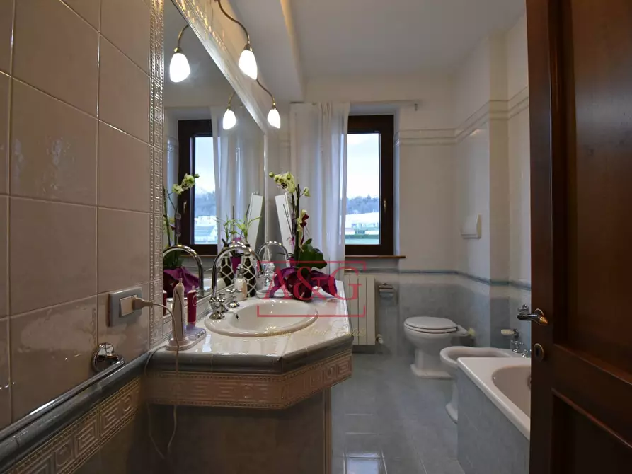 Immagine 11 di Appartamento in vendita  in Via Ancona 84 a Amandola