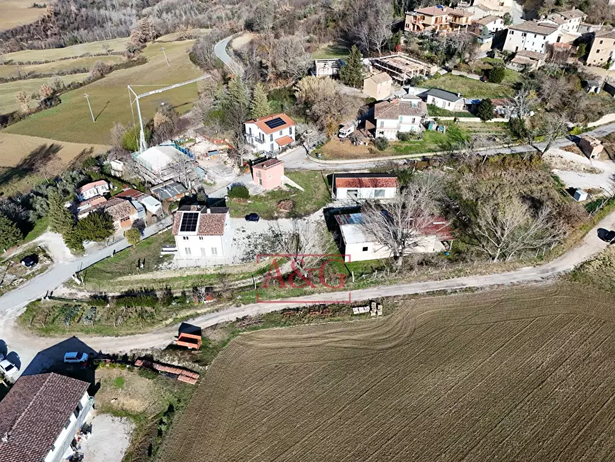 Immagine 37 di Villa in vendita  in Contrada Morichella 28 a San Ginesio