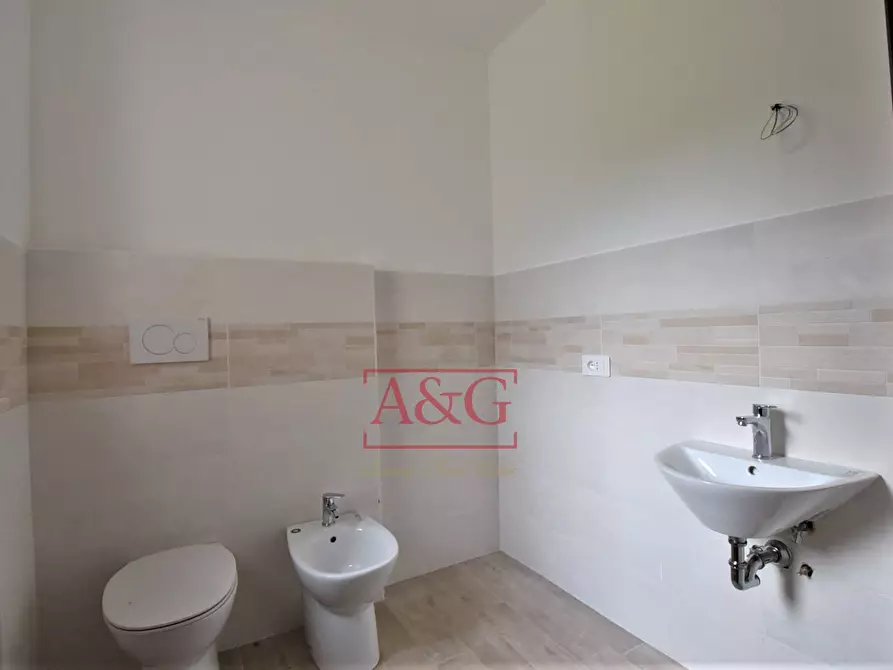 Immagine 14 di Casa indipendente in vendita  in Via Villa Verri 12 a Amandola