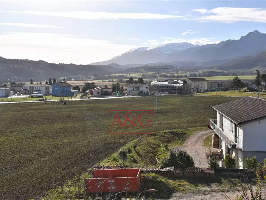 Immagine 40 di Villa in vendita  in Contrada Morichella 28 a San Ginesio