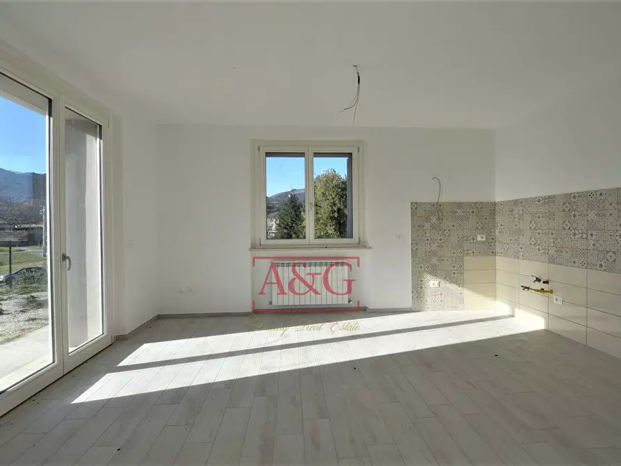 Immagine 6 di Villa in vendita  in Contrada Morichella 28 a San Ginesio