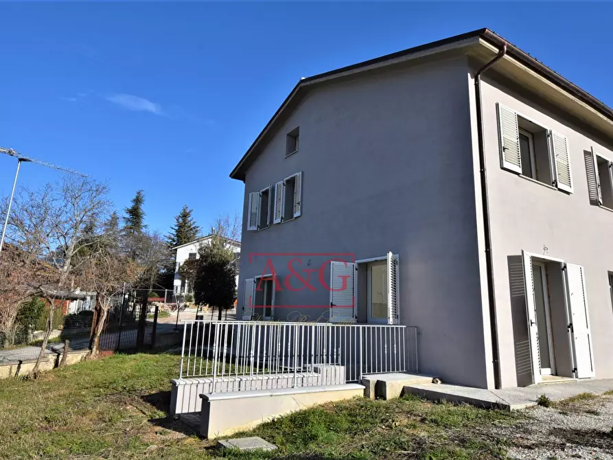 Immagine 19 di Villa in vendita  in Contrada Morichella 28 a San Ginesio