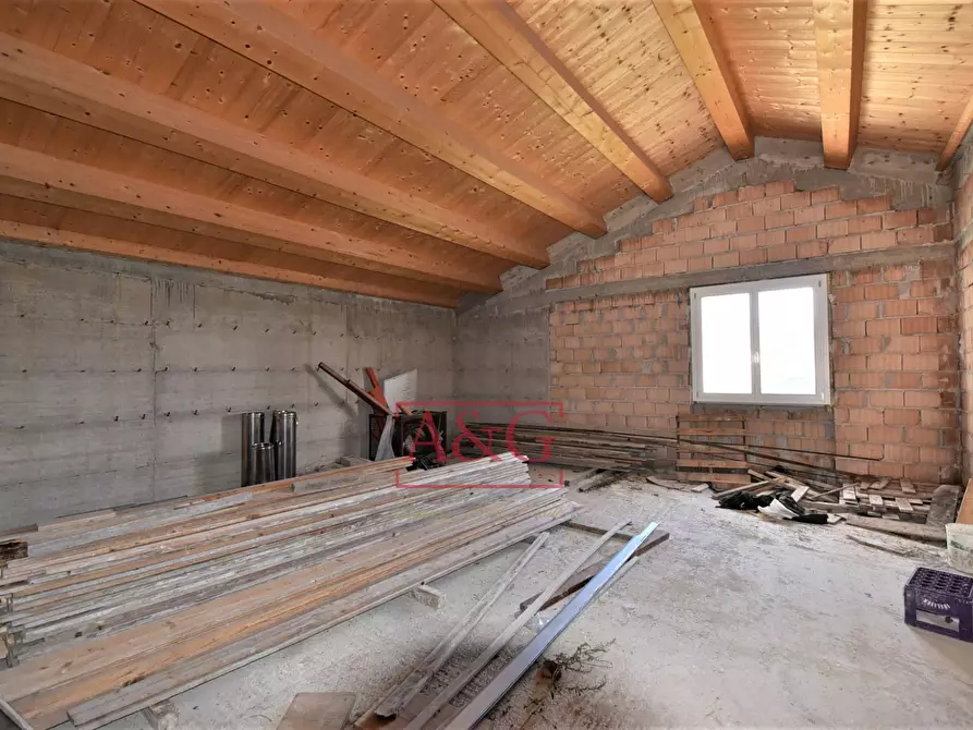 Immagine 29 di Villa in vendita  in Contrada Morichella 28 a San Ginesio