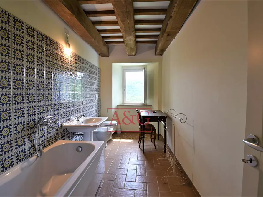 Immagine 48 di Villa in vendita  in località sossasso snc a Montefortino