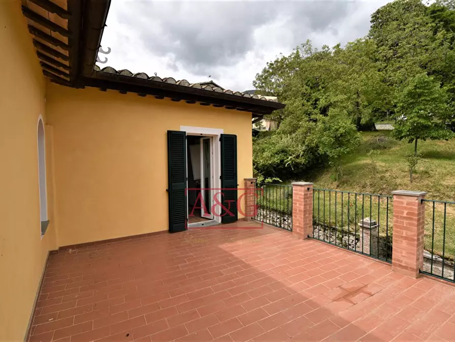 Immagine 65 di Villa in vendita  in località sossasso snc a Montefortino