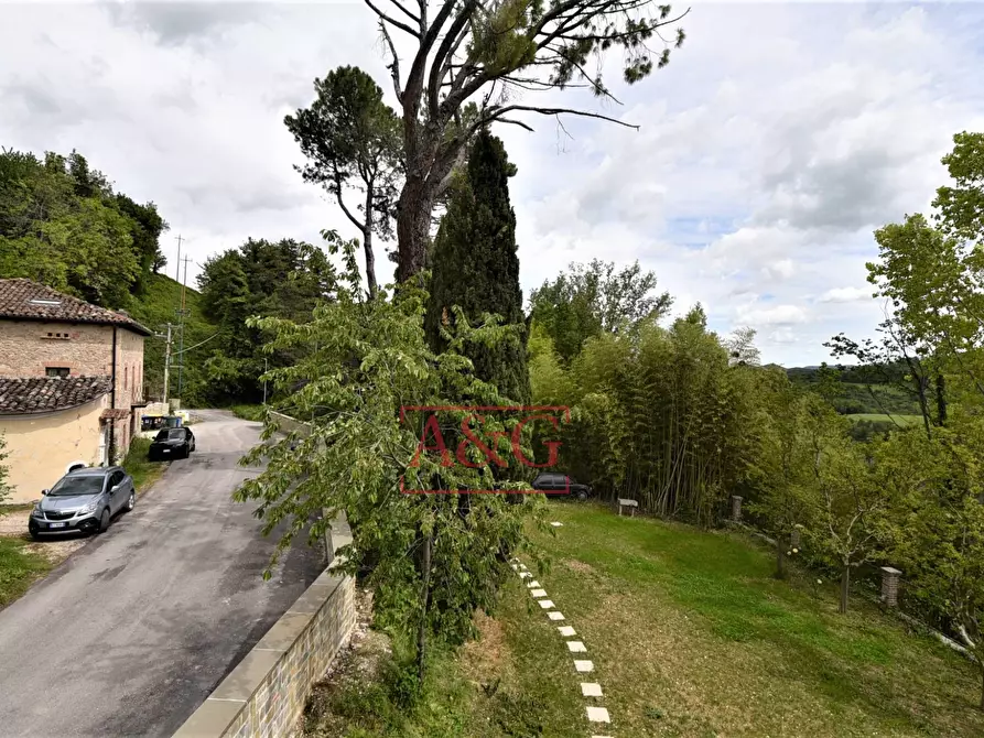 Immagine 72 di Villa in vendita  in località sossasso snc a Montefortino