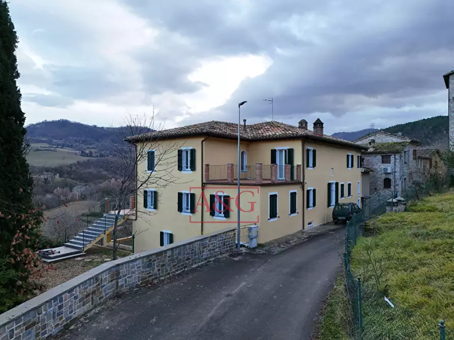 Immagine 77 di Villa in vendita  in località sossasso snc a Montefortino