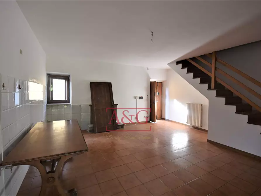 Immagine 15 di Casa indipendente in vendita  in Via Villa Salvi a Amandola
