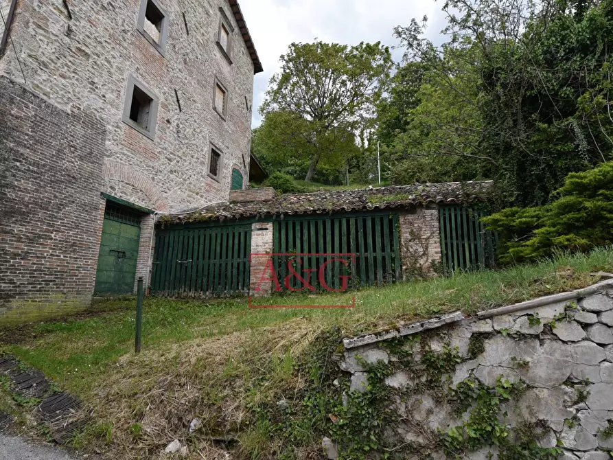 Immagine 6 di Casa indipendente in vendita  a Montefortino