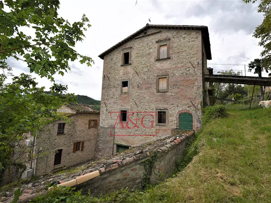 Immagine 1 di Casa indipendente in vendita  a Montefortino