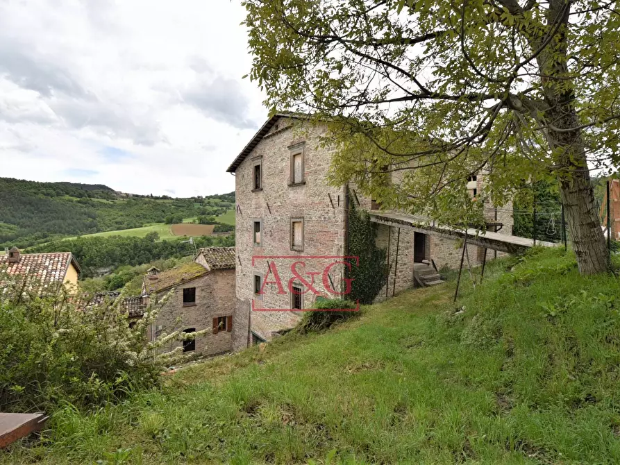 Immagine 26 di Casa indipendente in vendita  a Montefortino