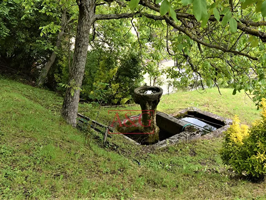 Immagine 29 di Casa indipendente in vendita  a Montefortino