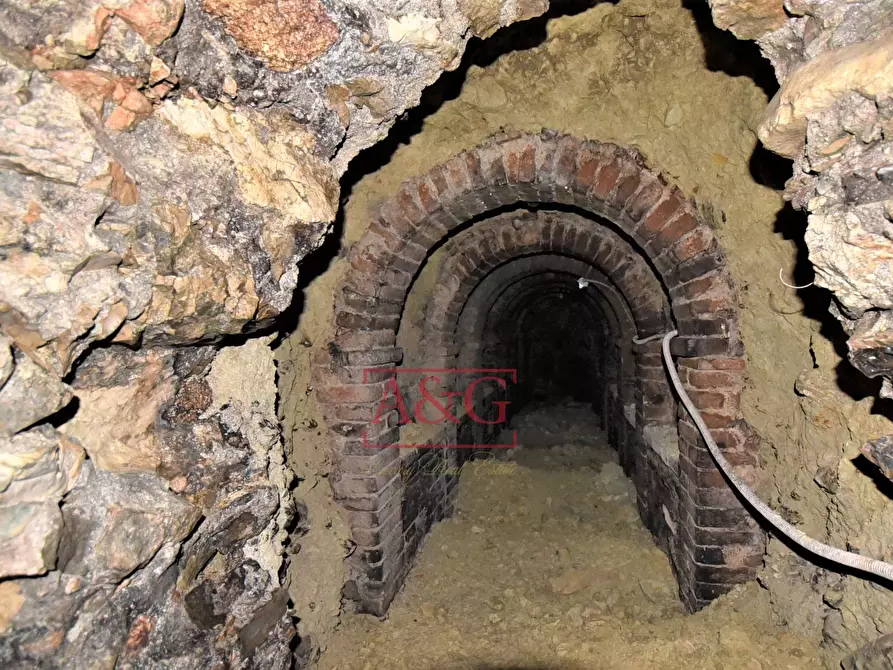 Immagine 27 di Casa indipendente in vendita  a Montefortino