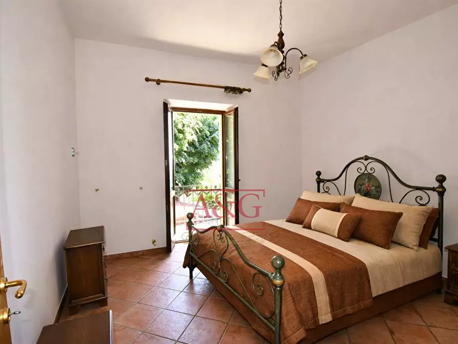 Immagine 3 di Appartamento in vendita  in largo Corradini snc a Montefalcone Appennino