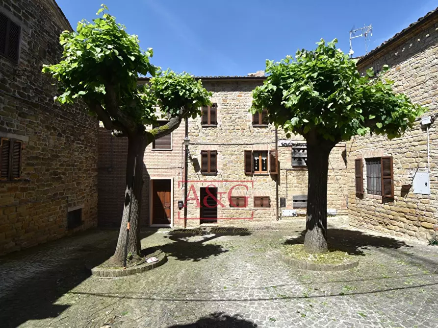 Immagine 1 di Casa indipendente in vendita  in Via Giuseppe Garibaldi 13 a Belforte Del Chienti