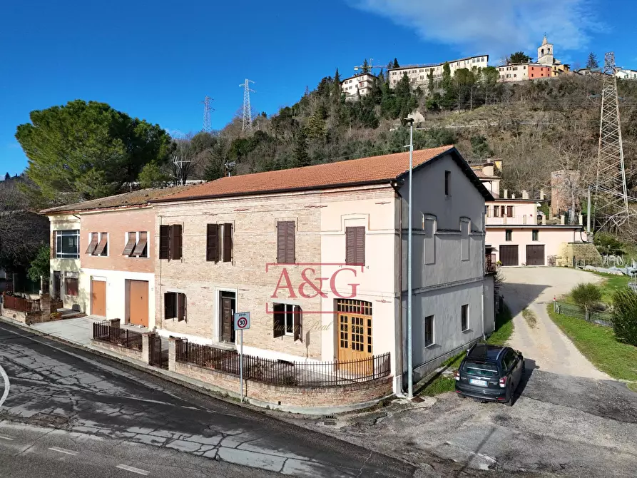 Immagine 1 di Casa indipendente in vendita  in Via San Giovanni 4 a Belforte Del Chienti