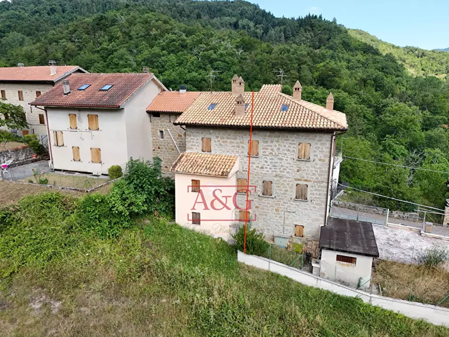 Immagine 50 di Casa indipendente in vendita  in Località Piano a Montegallo