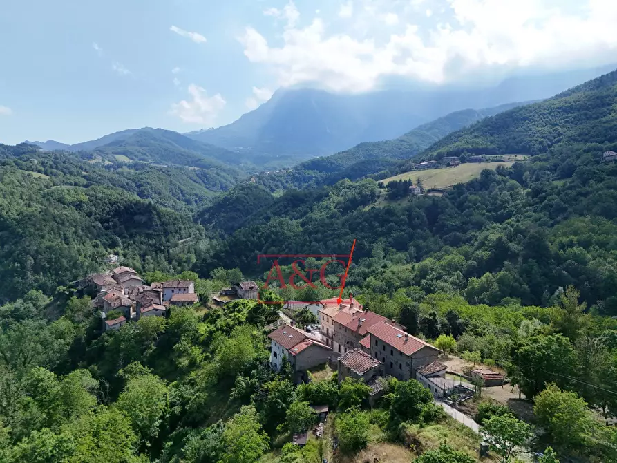 Immagine 53 di Casa indipendente in vendita  in Località Piano a Montegallo
