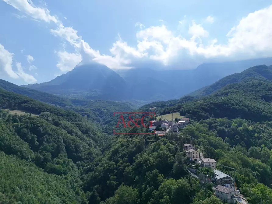 Immagine 60 di Casa indipendente in vendita  in Località Piano a Montegallo
