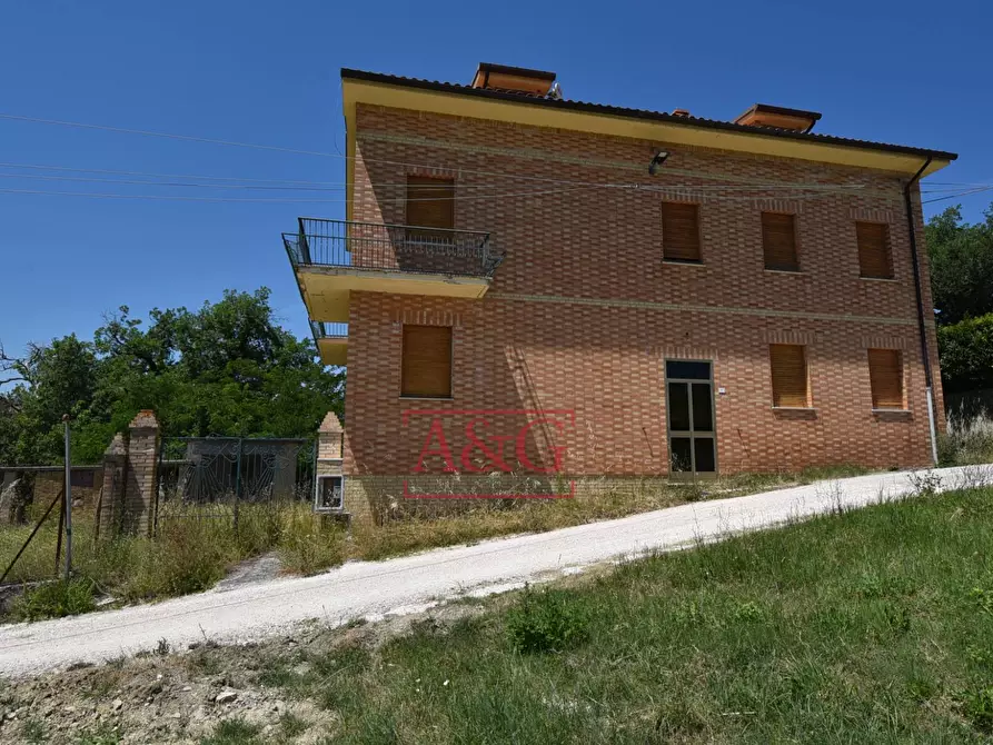 Immagine 5 di Casa indipendente in vendita  in Contrada Cornacchioni 57 a Penna San Giovanni