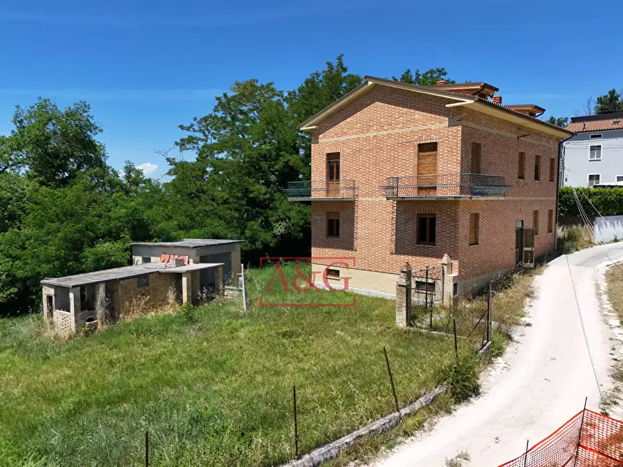Immagine 2 di Casa indipendente in vendita  in Contrada Cornacchioni 57 a Penna San Giovanni