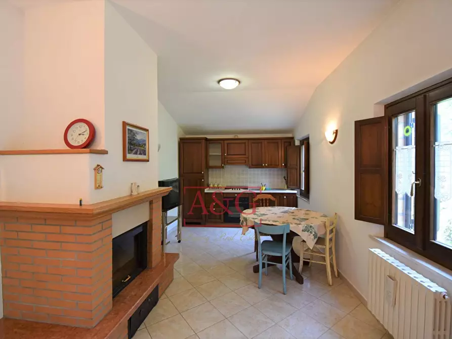 Immagine 1 di Appartamento in vendita  in Contrada Villa Vena a Amandola