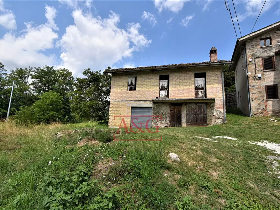 Immagine 6 di Casa indipendente in vendita  in Località Villa Vena SNC a Amandola