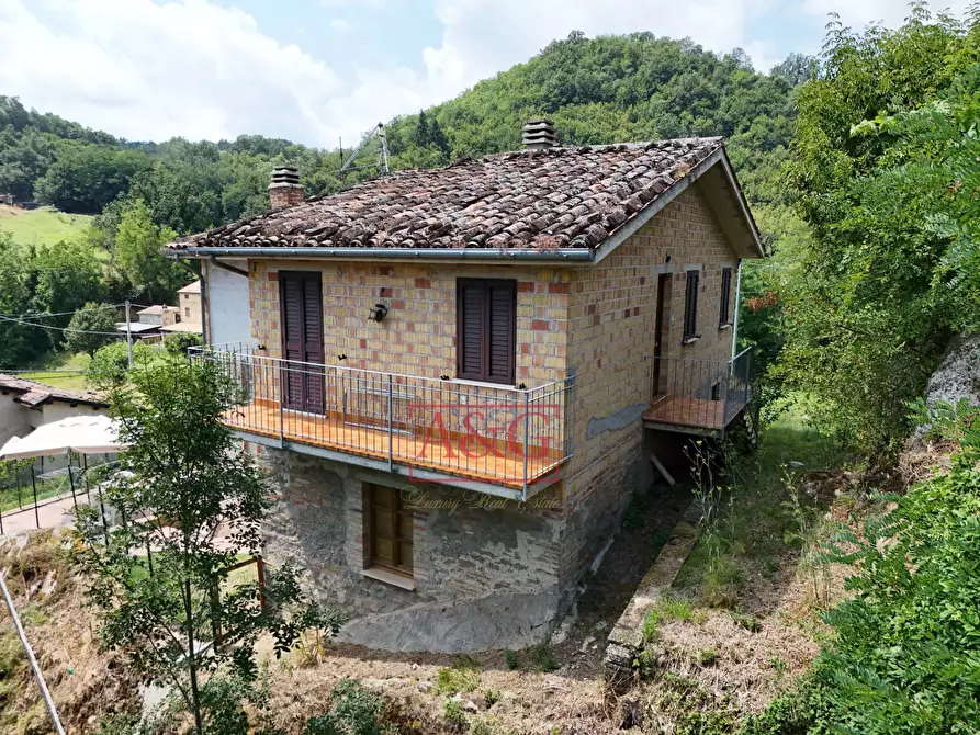 Immagine 18 di Appartamento in vendita  in Contrada Villa Vena a Amandola