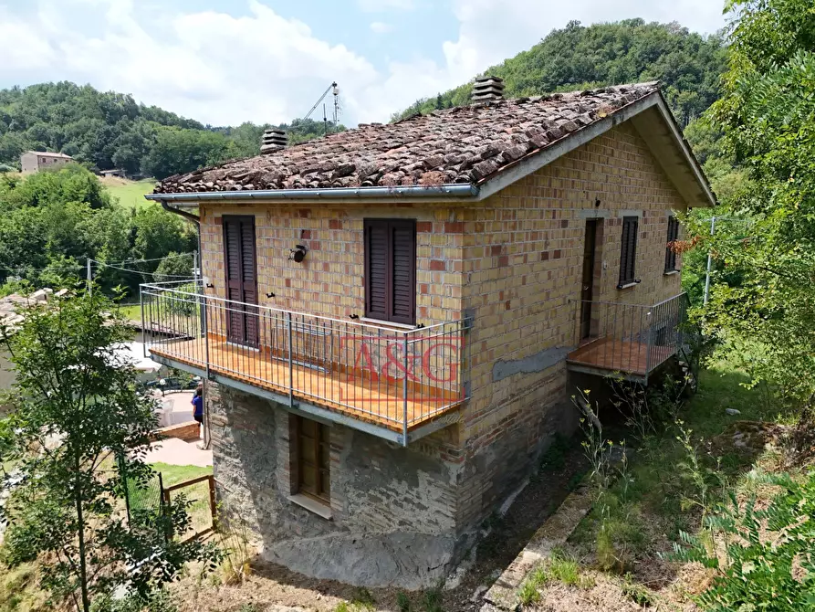 Immagine 19 di Appartamento in vendita  in Contrada Villa Vena a Amandola