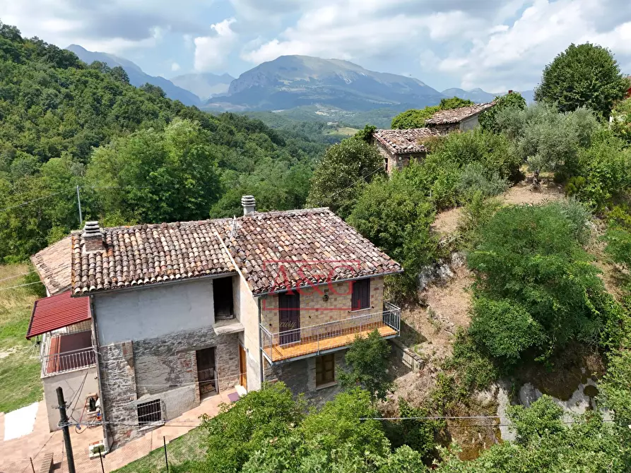 Immagine 20 di Appartamento in vendita  in Contrada Villa Vena a Amandola