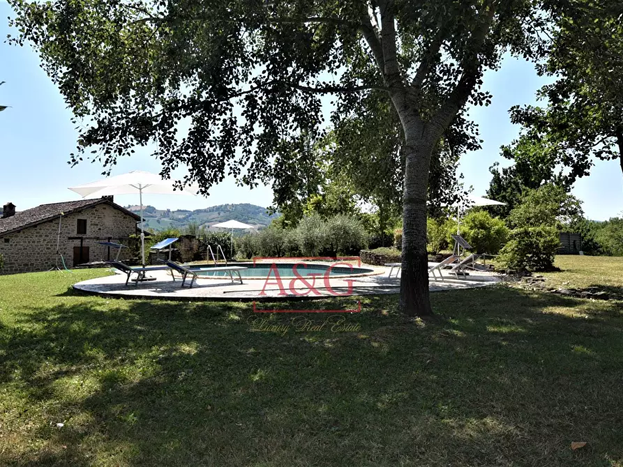 Immagine 71 di Rustico / casale in vendita  in VILLA CACCIANEBBIA a Amandola