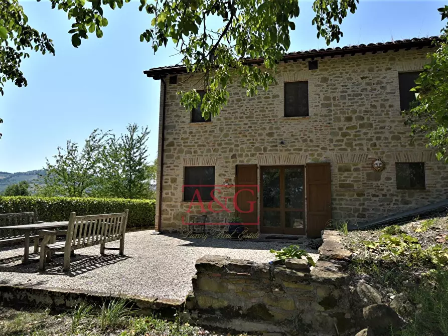 Immagine 59 di Rustico / casale in vendita  in VILLA CACCIANEBBIA a Amandola