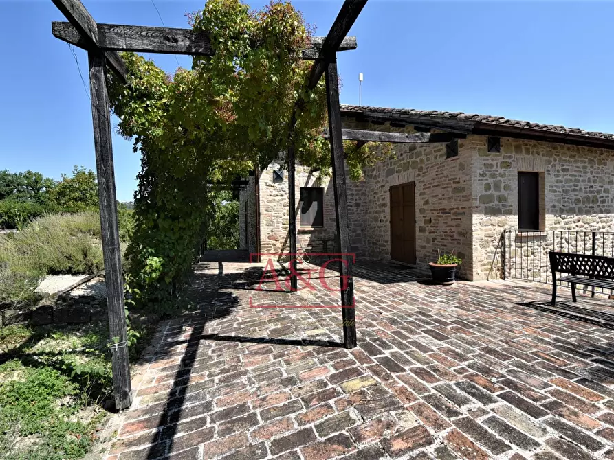 Immagine 58 di Rustico / casale in vendita  in VILLA CACCIANEBBIA a Amandola